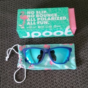 NIB Unisex GOODR Blue Polarized Reflective Sunglasses with Pouch